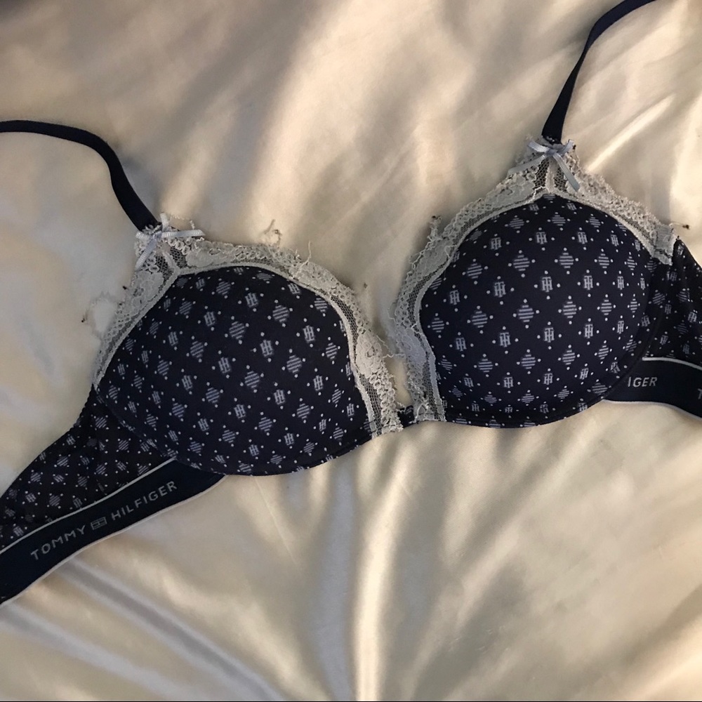 Tommy Hilfiger bra